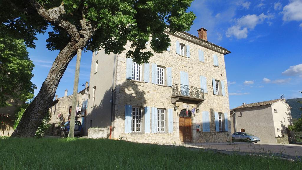 VVF Villages   Le Plateau Provençal   Lagrand Exterior foto
